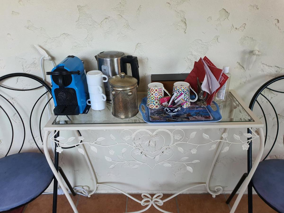 Le Petit Manoir Bed & Breakfast Vaux-sur-Mer Ngoại thất bức ảnh
